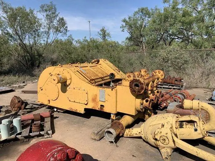 Used ELLIS WILLIAMS W800 Pumps | Elliott Equipment Company #1048901