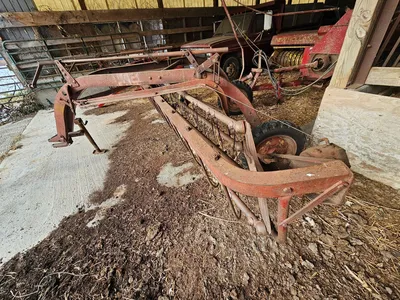 NEW HOLLAND 55 Hay Rakes | Iron Listing (8)