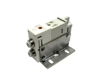 VQ2000-FPG-C6C6-F | SMC  Pneumatic Double Check Block - New Other
