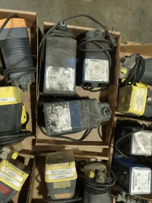 PALLET OF ASSORTED METERING PUMPS, MILTON ROY, PULSATRON, PROMINENT