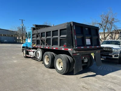 USED 1997 MACK CH613