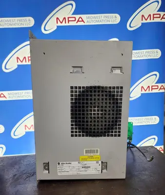 USED ALLEN-BRADLEY 2098-DSD-HV100-SE