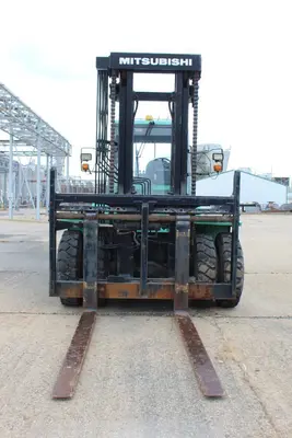 MITSUBISHI FD150A Forklift Trucks | Levy Recovery Group (6)