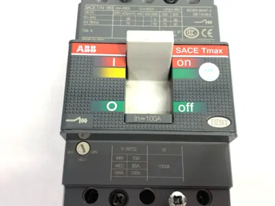 USED ABB MOLDED CASE CIRCUIT BREAKER SACE TMAX 3-POLE SACET1N160