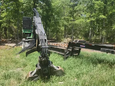 Used JOHN DEERE 437D Log Loader Nebraska US | Trustworthy Equipment #1403452