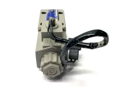 USED YUKEN SOLENOID DIRECTIONAL CONTROL VALVE 3-POSITION
