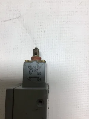 Allen-Bradley 802X-D4 Limit Switch Type 4 Enclosure