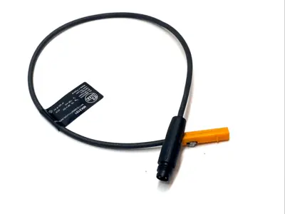 USED IFM T-SLOT CYLINDER SENSOR 10‑30V