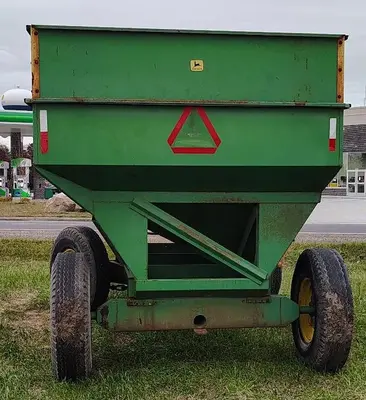 Used 1978 JOHN DEERE 350-22 Gravity Wagons Louisiana US | Proxy Equipment #1385302