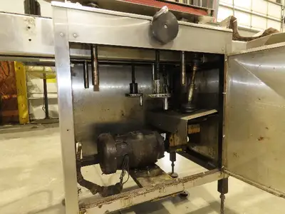 Stainless Bottle Capping Torque Machine Bottle Conveyor