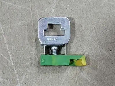Terminal Block Busbar Screw 22-12 AWG, 300V, 20A