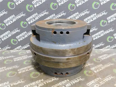 Unbranded 55618-2 Babbit Sleeve Bearing 3in Bore 6.7 in OD 4.8 in H Rusty Used