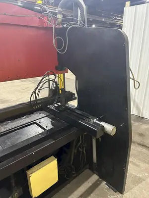 USED AMADA RG-80