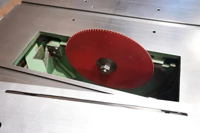 Northfield No. 4 – 16″ Table Saw