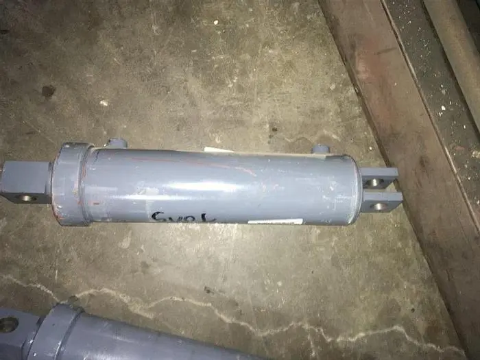 New | in-Stock ATLAS COPCO BREAKOUT WRENCH CYLINDER - 57345316 Hydraulic Cylinders Pennsylvania US | East West Machinery & Drilling #1415921