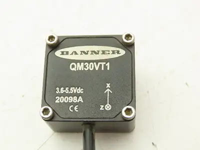 Banner QM30VT1 Industrial Vibration Temperature Sensor Magnetic Mount 48" Cord