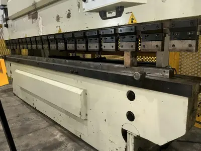 Used 2004 US INDUSTRIAL US20012AC Press Brakes Illinois US | BLUMBERG MACHINERY COMPANY #1493515