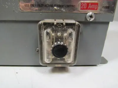 Myron Zucker 343VLM Calvault Capacitor 480V 3Ph 60Hz 3KVR