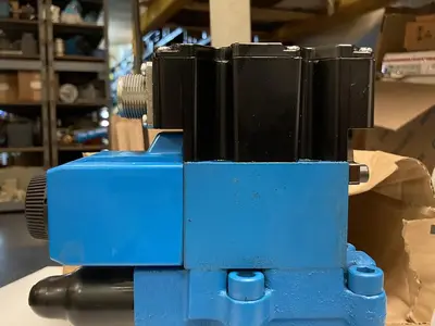 New | in-Stock EATON VICKERS KBCG-3-L250D-Z-M1-3-A-PE7-H1-10-P15-T12 Pump & Valve Parts | Surplus Asset Holdings #1218614