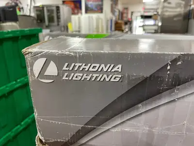 New | in-Stock Lithonia New Lithonia Lighting Series Track Kit 44" 3-Light Matte White LED Linear Track Lighting Kit Lighting Illinois US | Falcon Restaurant Supply #1376075