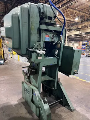 1984 BLISS C-45 OBI / Gap Frame Press | Universal Press & Machinery (UPM) (3)