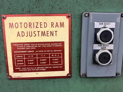 CHICAGO 810L Press Brakes | Levy Recovery Group (6)