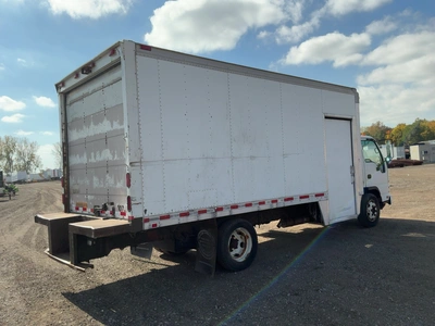 Used 2007 ISUZU 18' Box trucks Michigan US | Miedema Asset Management Group #1579183