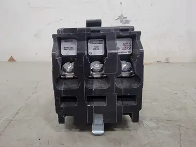 USED SQUARE D QOB325