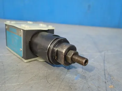 USED VICKERS DGMX23PABWS40