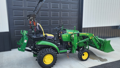 USED 2019 Deere 1025R