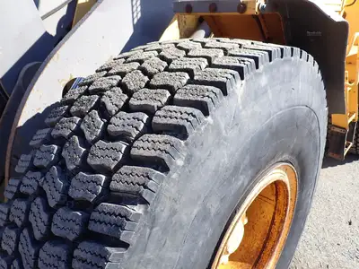 Used 2005 VOLVO L60E Wheel Loaders Massachusetts US | Brookside Equipment Sales #1567535