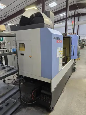 2012 DOOSAN DNM 500 Vertical Machining Centers | Toolquip, Inc. (6)