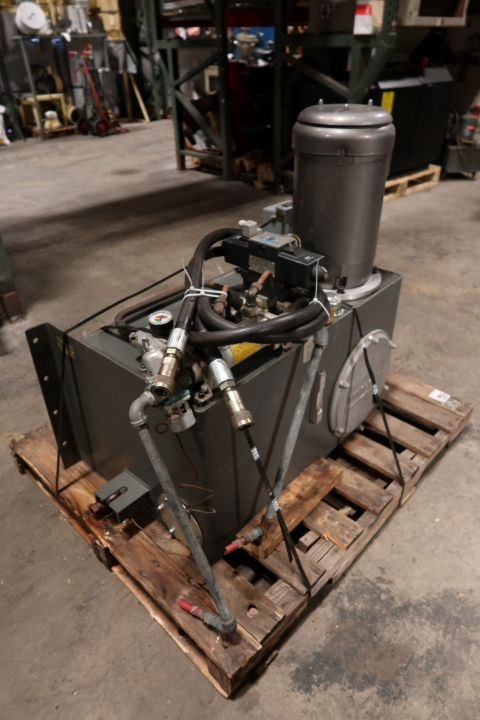 Used VICKERS 10 HP POWER PACK Injection Molding Machines | Hunter Plastics #788748