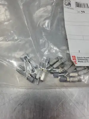 ABB 1SNA176278R1600 BJMI5-2 Poles Jumper Bar, Lot of 10. 4F-47/1