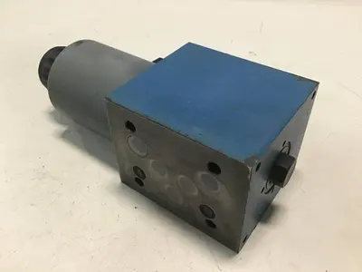 USED REXROTH 3WE10A32/CG24N9Z4