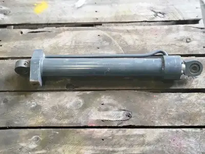 Hydraulic Cylinder JD0806 009 CF63-45-4305GE-00