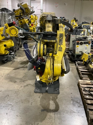 USED 2009 FANUC R-2000iB/210F + R-30iA