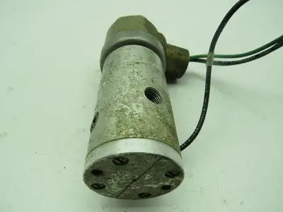 Versa ASG-4242-XX-A120 Solenoid Valve 120V 3-307-129