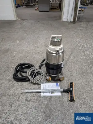 USED Nilfisk Nilfisk Advance America Vacuum, Model IVT1000CR