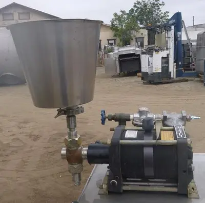 USED 1983 HASKEL DSF-122-2HP