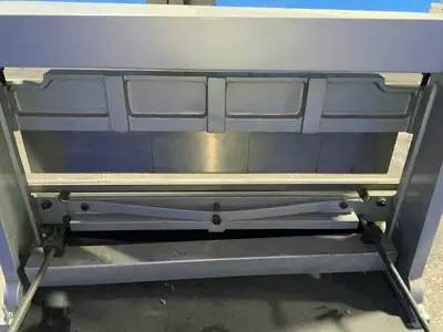 Used GRIZZLY INDUSTRIAL G4011 Combo 3-in-1 Sheet Metal Machines Ohio US | HGR 24 #1482465