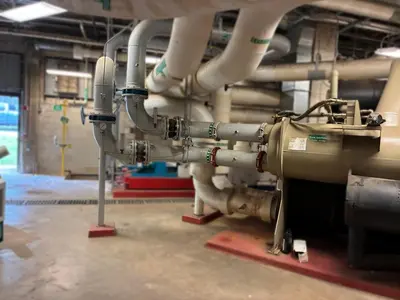 USED TRANE CVHF770