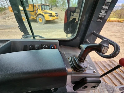Used 2023 DEERE 650K LGP Crawler Dozers | Abele Tractor #1342965