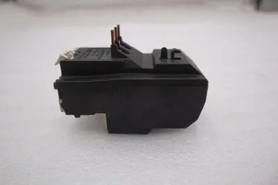 SCHNIDER LR2-D1305 THERMAL OVERLOAD RELAY STOCK #K-3671