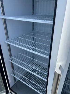 Turbo Air TGF-72SD-N 78” Three Section Display Freezer w/ Swing Doors - Bottom Mount Compressor, White, 115vTurbo Air TGF-72SD-N 78” Three Section Display Freezer w/ Swing Doors - Bottom Mount Compressor, White, 115v
