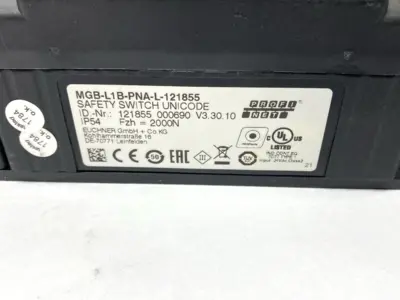 USED EUCHNER MULTIFUNCTIONAL GATE BOX 121855