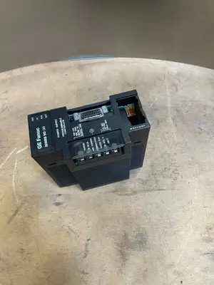 USED GE GE Fanuc IC693PWR321U