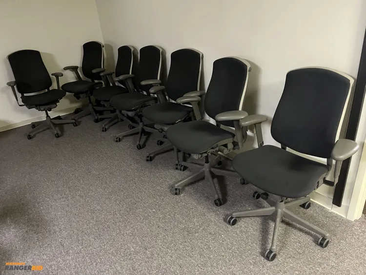 Used LOT OF (7) HERMAN MILLER ROLLING OFFICE CHAIRS _UNKNOWN_ Office Equipment Michigan US | Miedema Asset Management Group #1097665