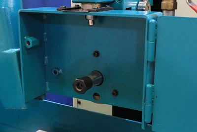 Used 2011 Clausing CSG-2A618, LIKE NEW FROM A SCHOOL Reciprocating Surface Grinders New Jersey US | Machinery Values #1371724