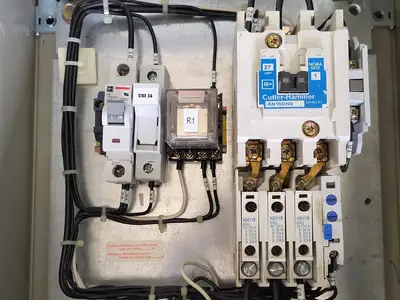 USED LEGRAND BE-325
